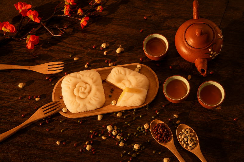  HÀ NỘI MỚI- KHI MỘT HỘP BÁNH KHÔNG CHỈ LÀ MÓN QUÀ, MÀ LÀ DẤU ẤN CỦA SỰ TRÂN TRỌNG